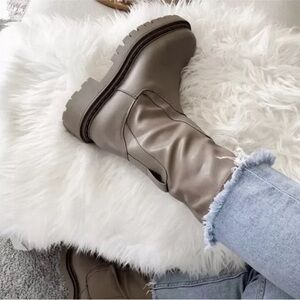 H&M Taupe Faux Leather Chelsea Boots Size US 8 EUR 39